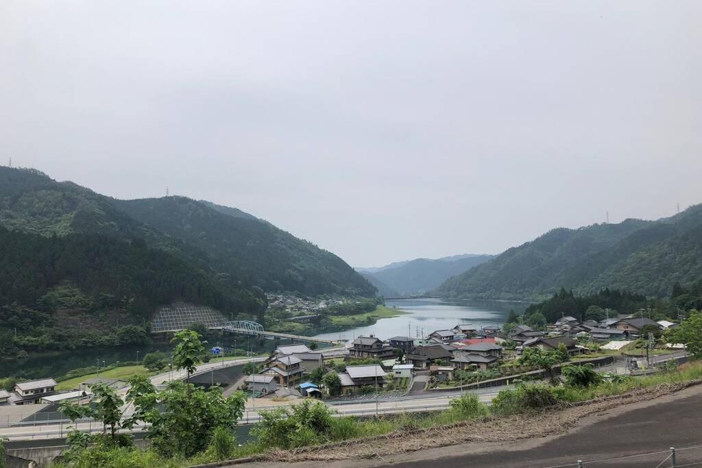 花緑里-Hanamidori-乙原のやど 岐阜下呂温泉郡上飛騨金山湖畔リゾート Gujo Exteriér fotografie