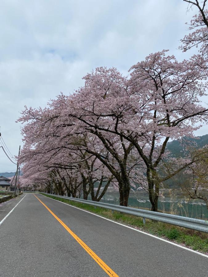 花緑里-Hanamidori-乙原のやど 岐阜下呂温泉郡上飛騨金山湖畔リゾート Gujo Exteriér fotografie